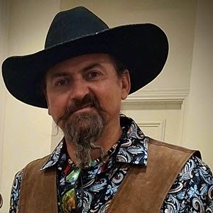 mini bio image leon schatz, author of the wickwire journals